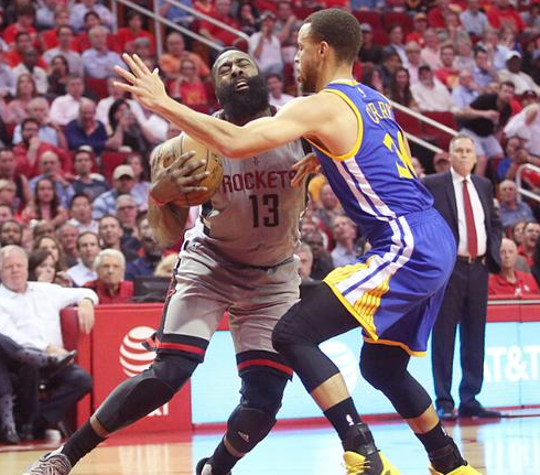 关于马赛训练开放日；关键时刻篮板制胜引欢呼；法国杯在即；年轻球员得到机会的信息-开云APP下载